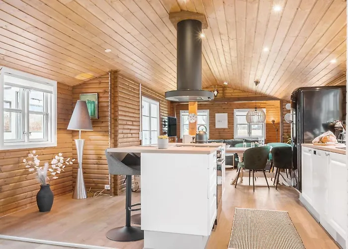 Stunning In With Kitchen Дом отдыха *